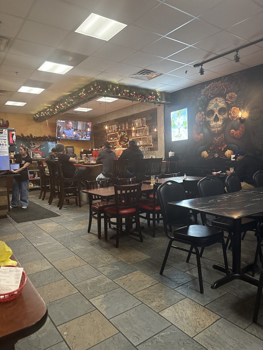 La Catrina Mexican Restaurant Photo 3